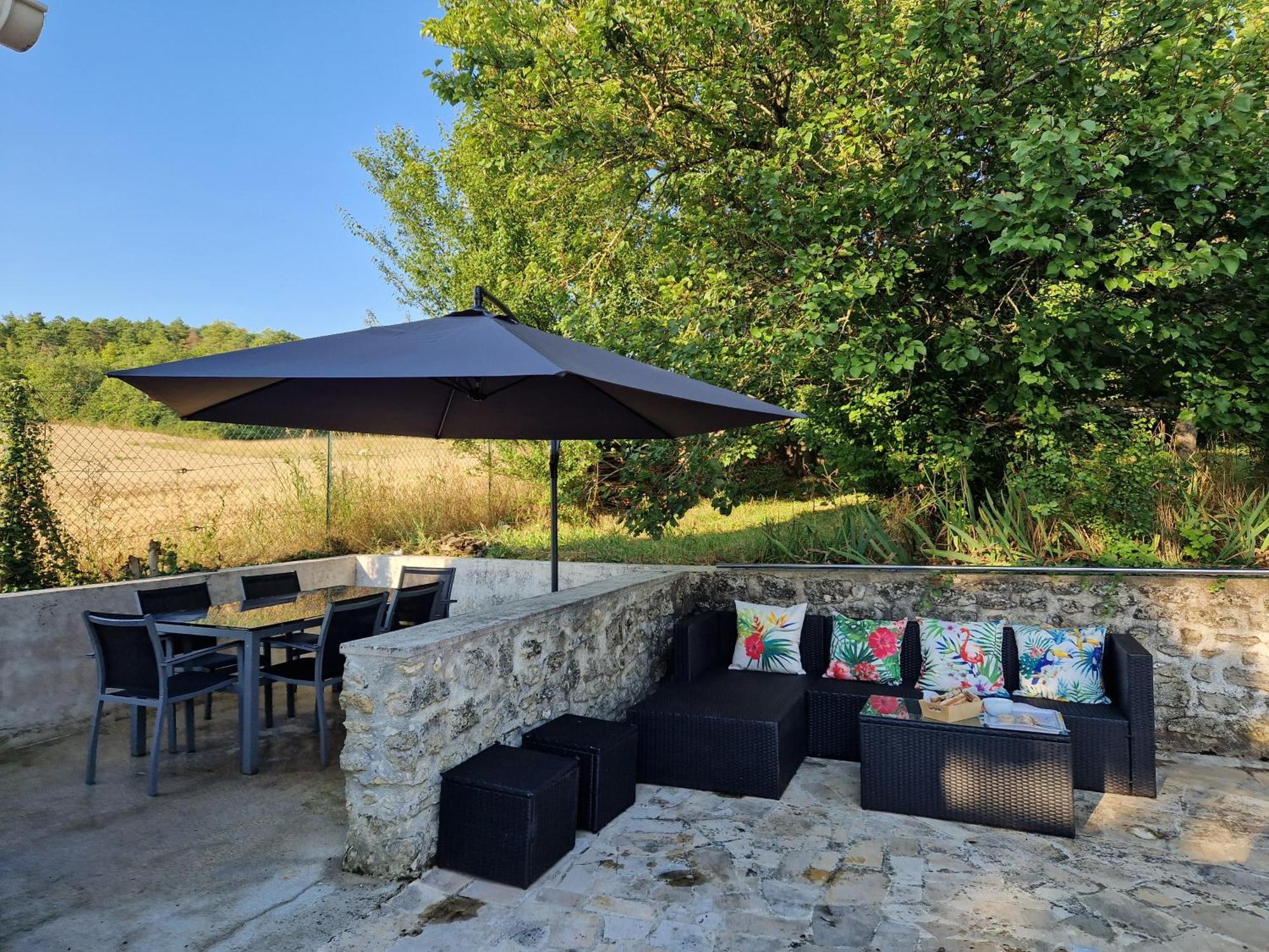 Le Relais Des Clefs - Au Calme Du Gatinais - Escapade A Deux - Terrasse Privee - Wifi - Offre Romantique Sur Demande Valpuiseaux Экстерьер фото