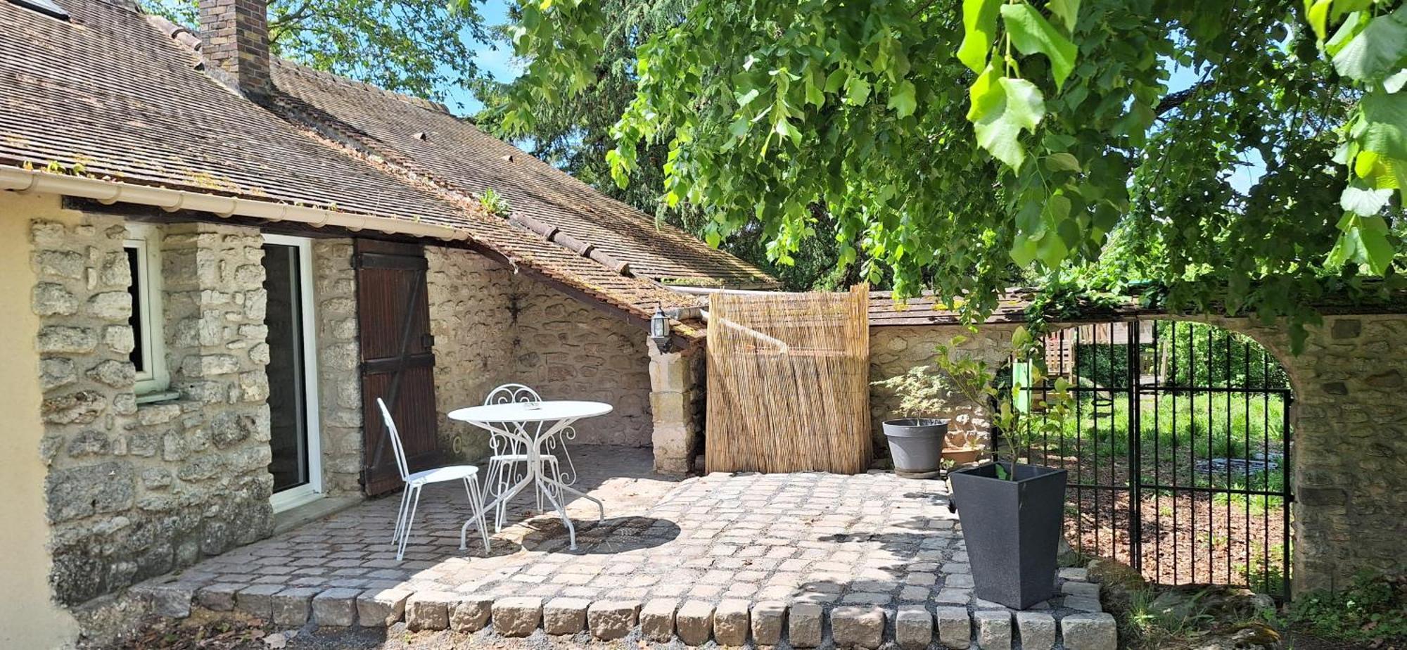 Le Relais Des Clefs - Au Calme Du Gatinais - Escapade A Deux - Terrasse Privee - Wifi - Offre Romantique Sur Demande Valpuiseaux Экстерьер фото